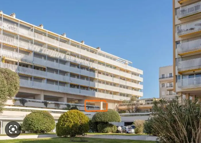 Studio Centre Ville Palais De La Mer 100M Port Et 300M Plage